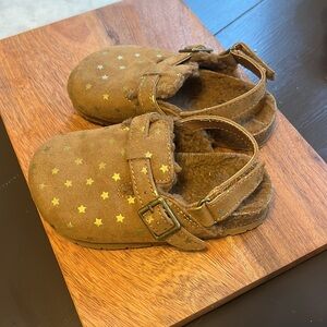 Toddler birkenstock clogs